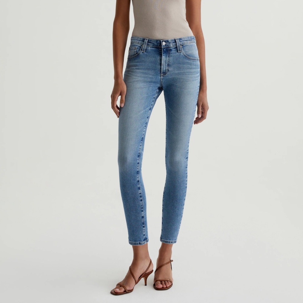 AG AG’ed Denim Farrah Midrise Skinny Ankle Jeans in 10 Years MLL Wash